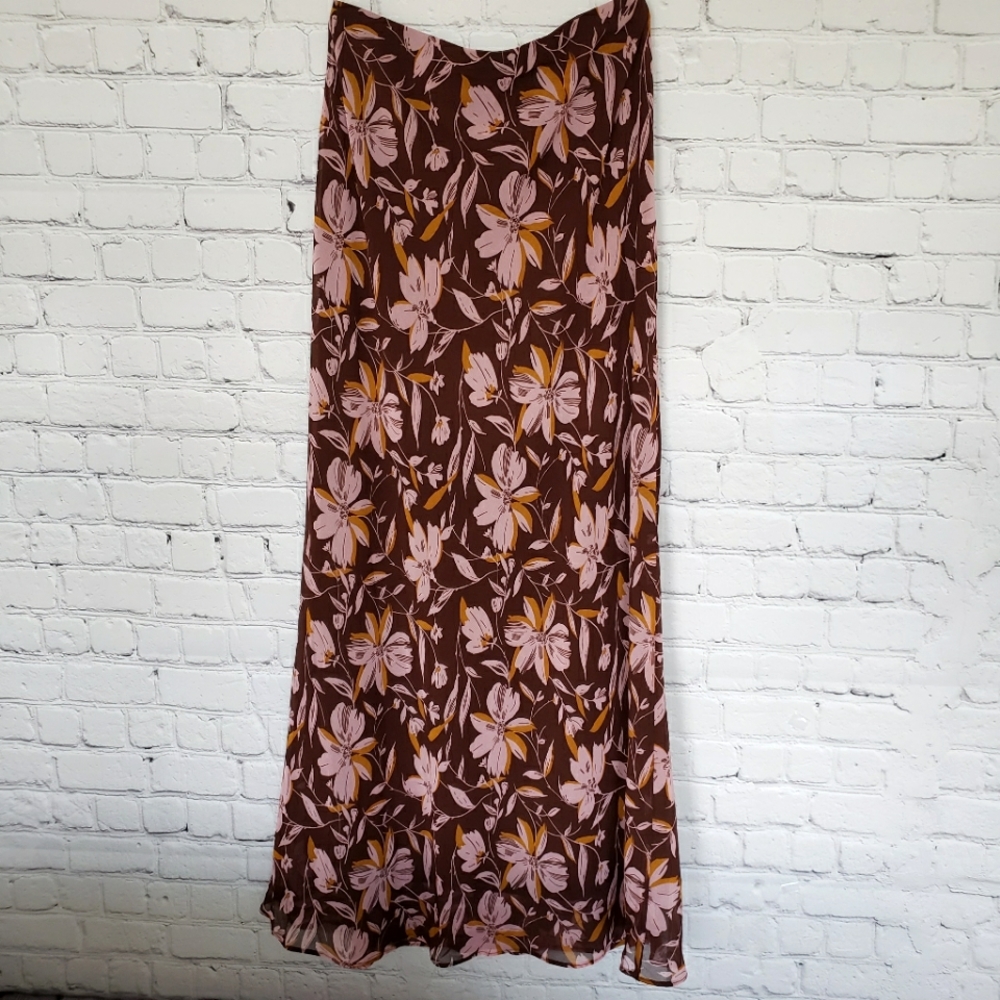 WAYF Floral-Patterned Chiffon Maxi Skirt--NWT--S - Picture 2 of 14